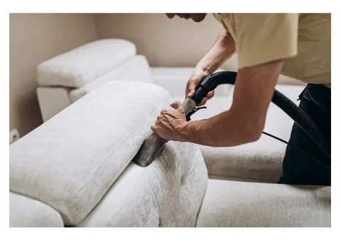 Reliable Couch Cleaning Mermaid Beach: Squeaky Clean Sofa