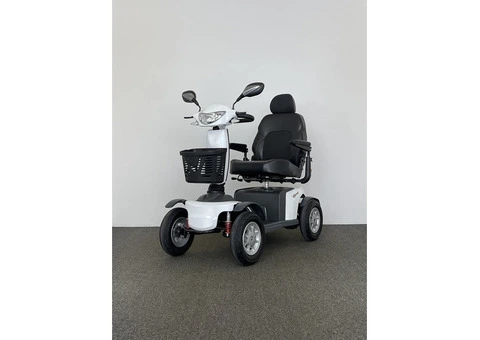 Galaxy Roadmaster Plus 4 Mobility Scooter - 1/5