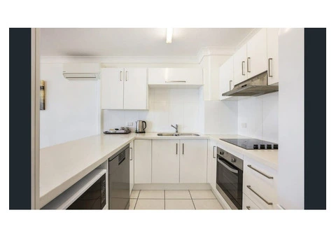 2 Bed 2 Bath Apartment 3575 Main Beach Parade, Main Beach, Qld 4217 - 4/15
