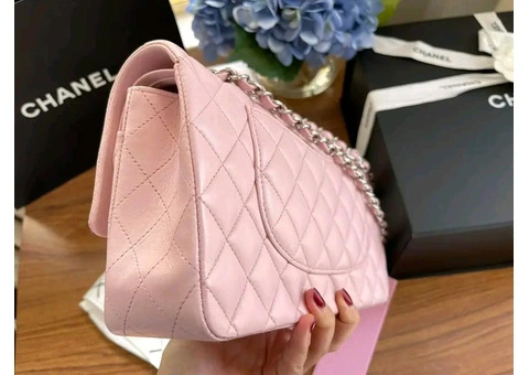 Chanel Medium Classic flap SHW lambskin leather - 14/18