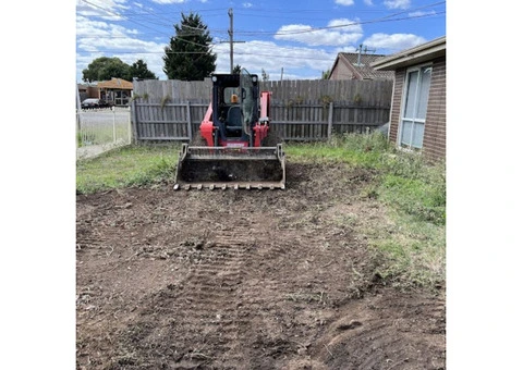 BOB’S EARTHMOVING - 6/10