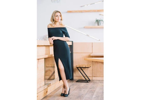 Looking to Discover a Leading Clothing Manufacturer in Sydney? Visit Us!