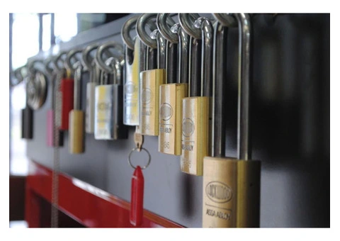 Bensons Locksmiths: Reliable Auto & Commercial Locksmith Services