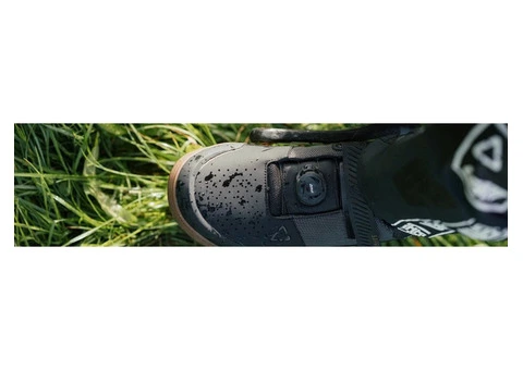 Get the Perfect Cycling Shoes for Your Junior Rider