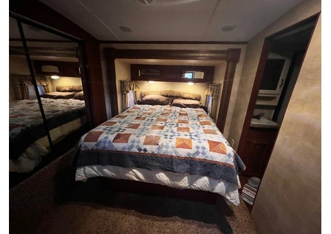 2012 Keystone Outback Camper - 8/12