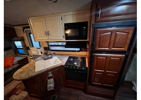 2012 Keystone Outback Camper - 9/12