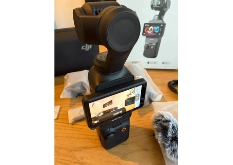 DJI Osmo Pocket 3 Creator Combo - 3/5
