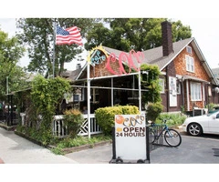 Best Café in Melbourne | Local Favourite in Brighton