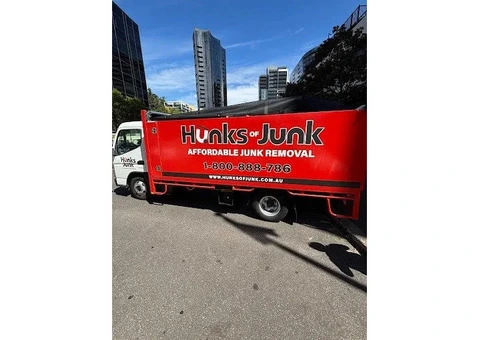 Hunks of Junk | Green waste removal Melbourne - 2/5