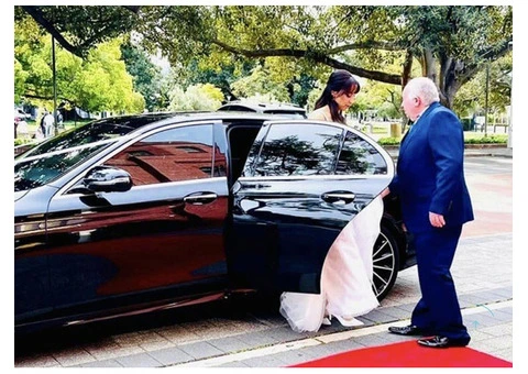 Make your bridal occasion memorable by booking spacious wedding cars in Perth