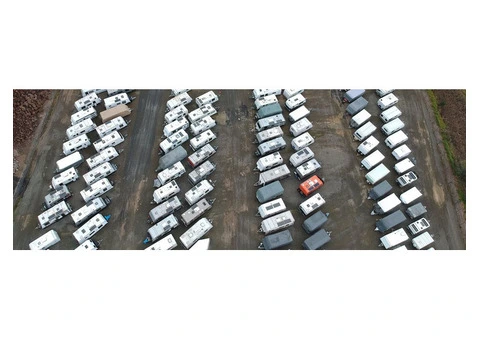 Eastern Caravans - 3/3