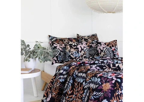 Cotton Quilt Covers That Let Air Flow for a New Look
