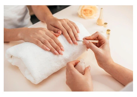 BABYMOON BEAUTY a Premier Eyelash Extension Salon in Carnegie - 2/3