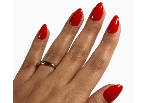 Effortless Beauty with Ezmio’s Small Almond Nail Extensions