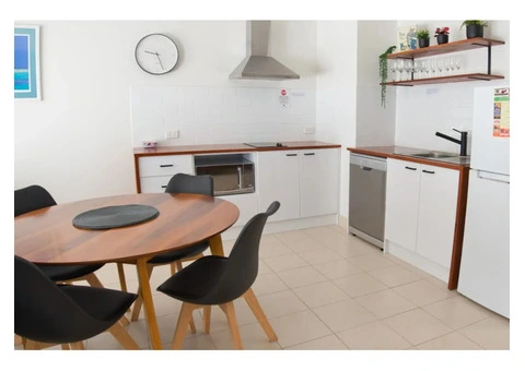 Nelson Bay Breeze Holiday Apartments – Coastal Comfort Near the Beach