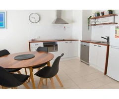 Nelson Bay Breeze Holiday Apartments – Coastal Comfort Near the Beach