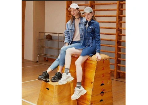 Buy Women's UGG Boots - UGG Slippers, Scarves, Scuff, Earmuff, Beanie – UGG Originals