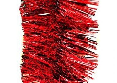 Create a Magical Holiday Look With Hanging Decorations