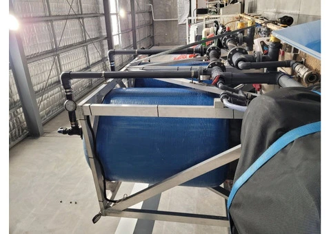 2001 Hino Ranger - Flat bed truck with a HIAB/Fassi 65 crane with filtration system - 5/17