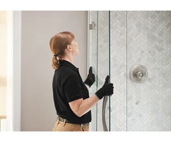 Hire Professionals for Top Notch Shower Screens Supply & Installation in Cranbourne
