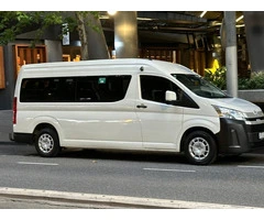 Ride in Comfort with Melbourne’s Best Maxi Cab Service