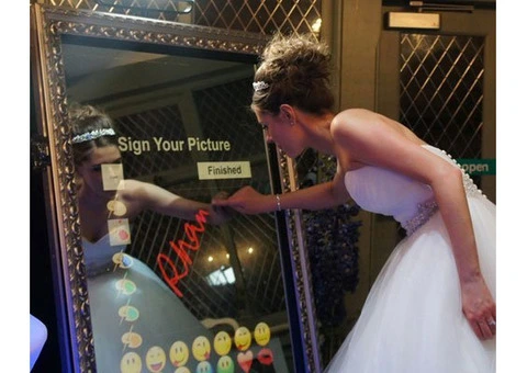 Make Your Event Unforgettable with Lavides Global – Mirror Photo Booth Hire in Melbourne