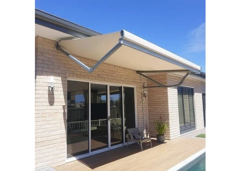 Freedom to Shade—with Undercover Blinds & Awnings!