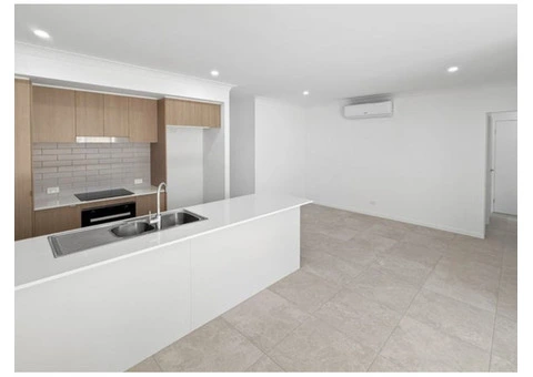 Beautiful 3bed 2bath Home Available For Rent - 7/9