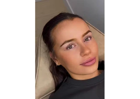 Professional Eyelash Lift Training Courses