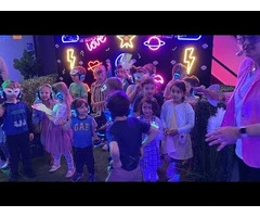 Throw the Best Silent Kids Party That Makes Noise Without the Sound