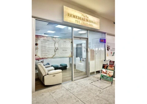 Hawaiian's Newpark - 4/8