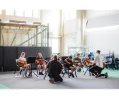 Singing Lessons Gold Coast – Discover Your Voice at Tasos Music School