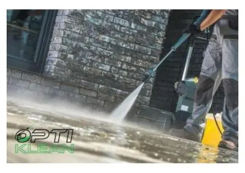 Efficient Pressure Cleaning Service in Darwin, NT by OptiKlean - 3/3