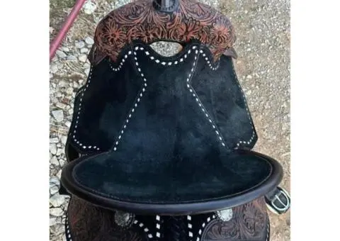Saddles For Sale - 4/4