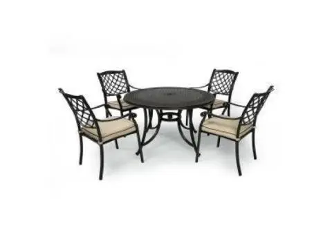 Elegant Cast Aluminium Outdoor Dining Set