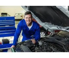Facing troubles with your car? Turn to a professional mechanic!