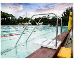 Para Mobility Offers Innovative Pool Hoists for Easy Access