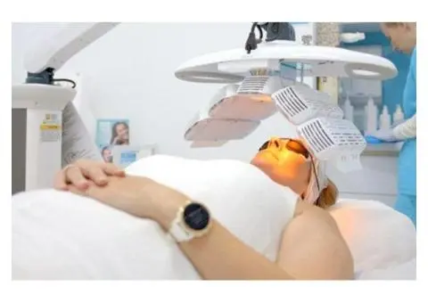 Skin Treatment In Gold Coast For LED Light Therapy - 2/2