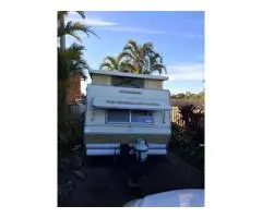 Windsor Windcheater Pop Top 1986