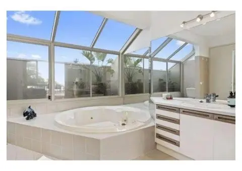 Holiday Accommodation in Mount Eliza - 2/2