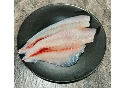 Find Fresh Choices at a Wholesale Fish Market - 3/4