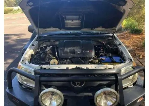 2006 Toyota Hilux 4x4 Dual Cab Turbo Diesel manual - 9/10