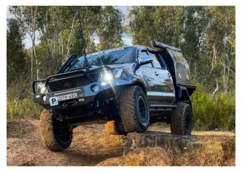 2013 Toyota Hilux Sr5 (4x4) 5 Sp Automatic - 4/8