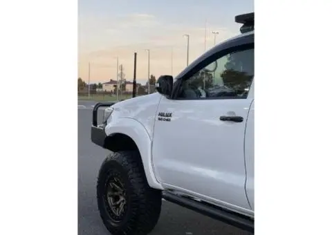 2014 Toyota Hilux Sr5 (4x4) 5 Sp Automatic - 1/9