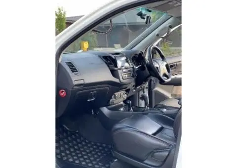 2014 Toyota Hilux Sr5 (4x4) 5 Sp Automatic - 5/9