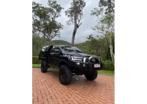 2018 TOYOTA HILUX SR UTILITY - 1/7