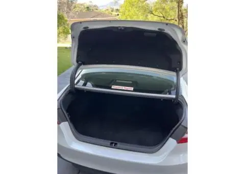 2020 Toyota Camry Ascent Hybrid - 10/10