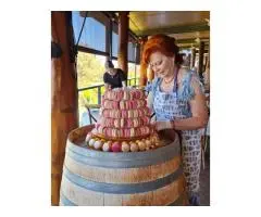 Custom birthday cakes Perth