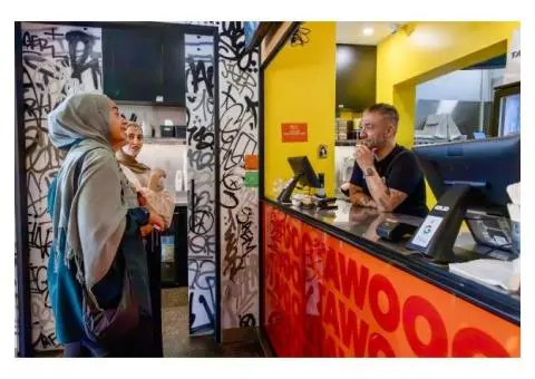 Get Your Late Night Kebabs at Tawooq on Lygon Street!