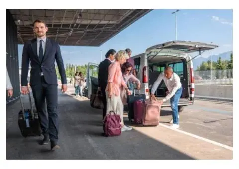 Book Airport Cab Online in Melton with Instant Ride Access - 3/5